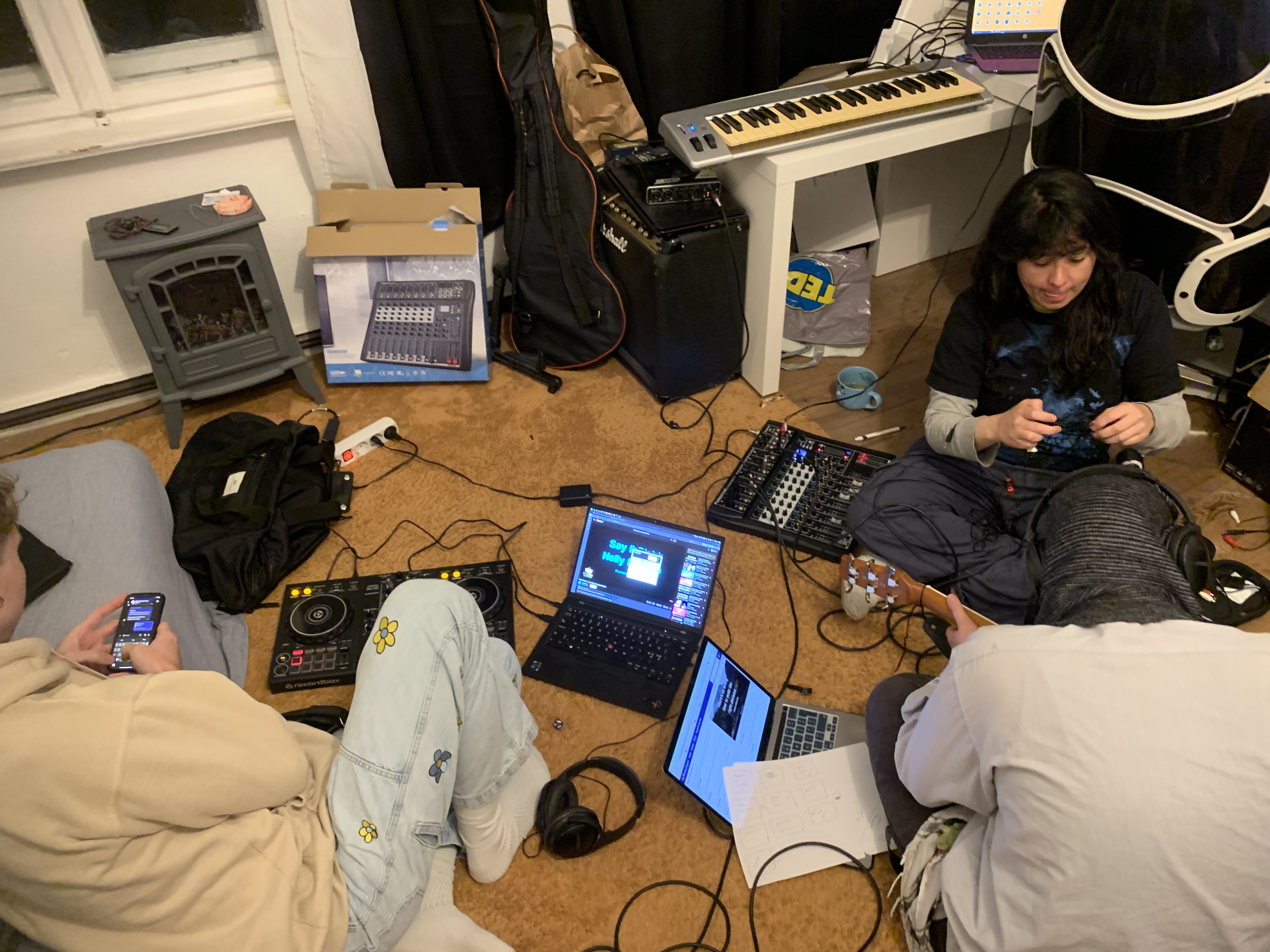 Notime radio image 1